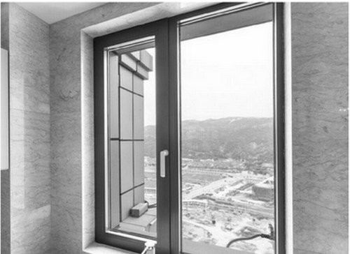 塑钢门窗的这些不当操作，您中了几条？